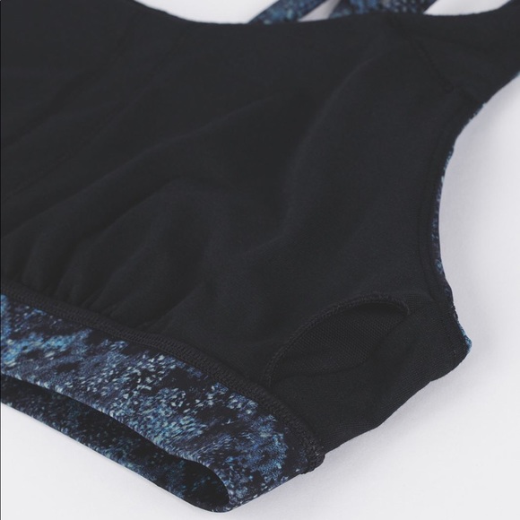 lululemon Energy Bra (Nulux) - Picture 4 of 8